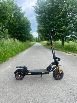 Elektrokoloběžka Kugoo M5 Pro - 3