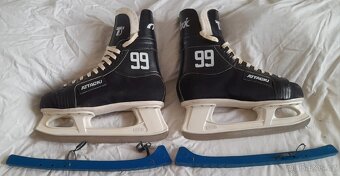 LYŽAŘSKÉ BOTY BOTAS 2x, LYŽÁKY NORDICA, BRUSLE KANADY ATTACK - 3