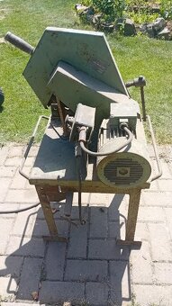 strojní pila - 3