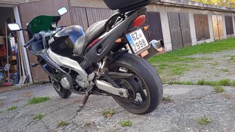 Yamaha YZF 600 r - 3