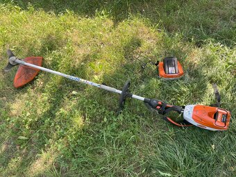 STIHL KMA200R plus Baterky a prislusentvi - 3