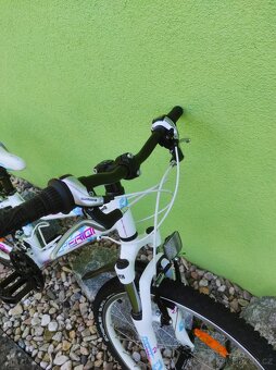 Značkové dětské kolo Superior 24" (bílá/modrá/růžová) - 3