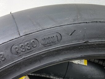 Pirelli Superbike front SC2 120/70 ZR17 - 3