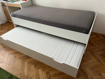 Postel s výsuvným lůžkem - 3