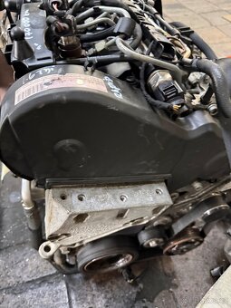 Motor 1.6 TDI CAY 77 kw Škoda Rapid Fabia - 3
