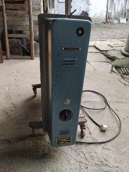 Olejový radiátor ER 008829 - Jihokov, pojízdný - 3