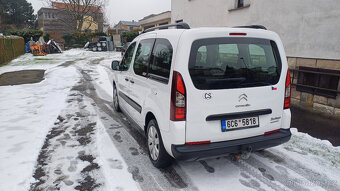 Citroen Berlingo XTR 1.6 HDI 84KW 1.Majitel Koupené ČR 2015 - 3