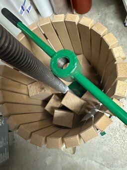 Ruční lis na ovoce, dřevěný kvalitní, pc 3000 - 3