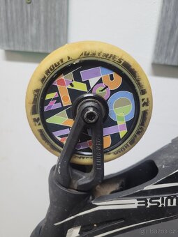 Custom freestyle kolobezka - 3