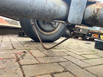 Brzděná náprava 3500 kg - 3