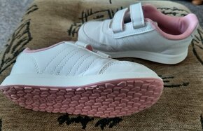 Sportovní kožená  obuv Adidas 28 - 3