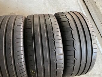 prodám letní pneumatiky 245/40/17 Dunlop celá sada - 3