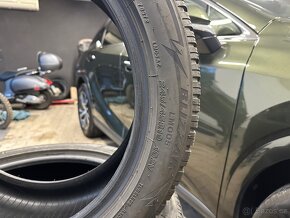 Bridgestone 245/45 R19 zimní pneumatiky - 3