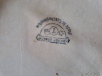 Porcelan, keramika stara tvar listu foto - 3