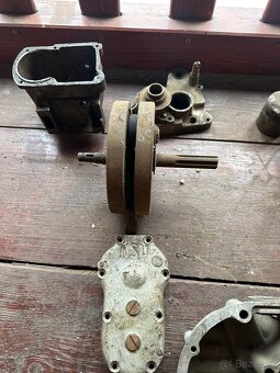 NSU 251 Osl - motor - 3