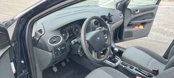 Ford Focus Hatchback 2007 - 3