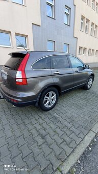Honda CR-V 2.0 benzín rok 2010.137000km. - 3