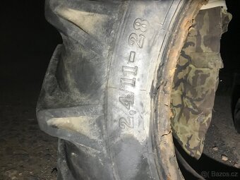 Pláště na traktor 12.4/11-28 - 3