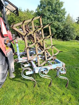 Kultivátor + sklopné  brány za traktor - 3