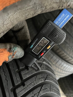 Maxxis Premitra All Season 215/55 R17 98V 2Ks celoroční - 3