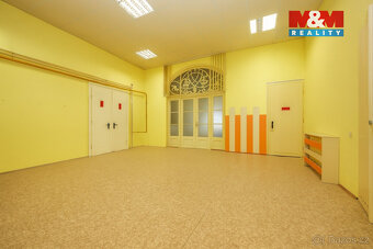 Prodej nájemního domu, 1160 m², Šumperk, ul. nám. Míru - 3