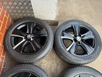 Alu 17" 5x112, škoda " Dolomite BLACK " zimní 80% , YETI - 3