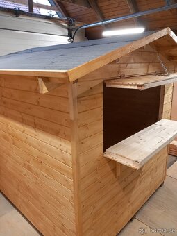 Prodám dřevěný prodejní stánek - 3