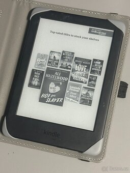 Čtečka knih Amazon Kindle 10. gen 4GB + obal - 3