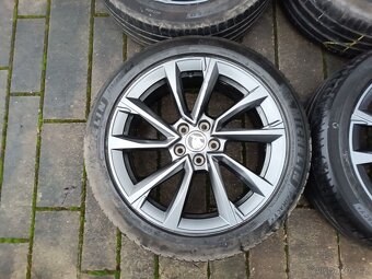 Alu kola Procyon 17" antracit original Fabia IV - 3