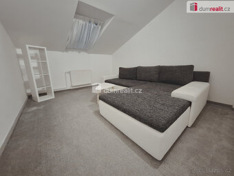 Pronájem bytu 2+1 v Hoštce - Kochovice - 3