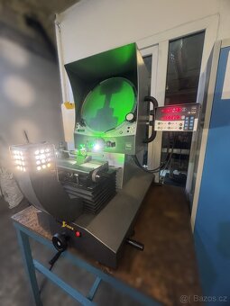 Profil projektor s odměřováním TESA - 3