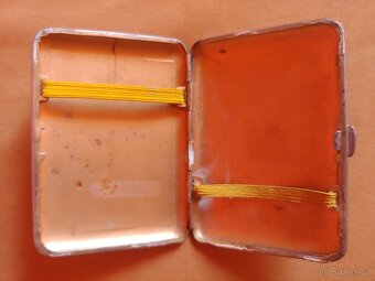 Retro tabaterka 2x - 3