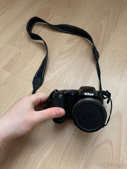 Fotoaparát se stativem - 3