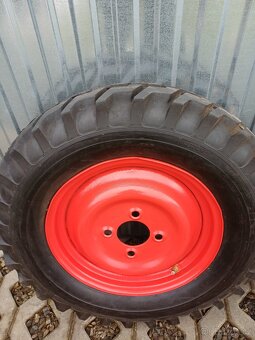 Kola Zetor 25 - 3