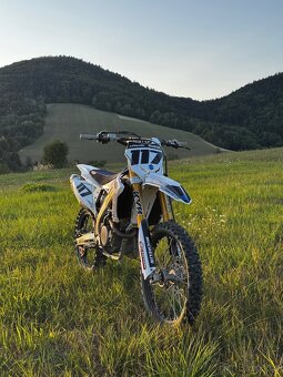 Suzuki Rmz 250 - 3