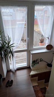 Plastová okna s dvojitým sklem - 3