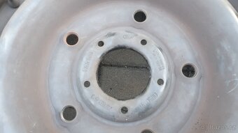 235/65/16 c - 3
