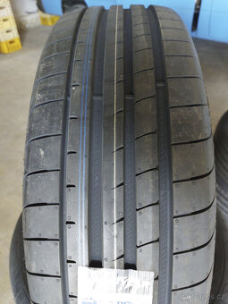 235/65 R18 106W Goodyear F1 Asymmetric 3 SUV letní 4ks - 3