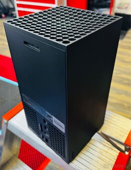 XBOX X - 3