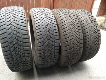 Prodám zimní gumy Dunlop + Uniroyal 205/60 R16 DOT 1624 - 3