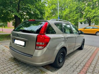 Kia Ceed 1.6 CRDI R.v. 2012 6 Rychlostní manuál ČR - 3