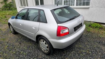 AUDI A3 8P 1.6i 74kw automat - 3