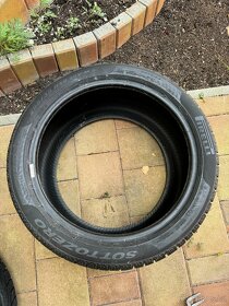 Pirelli Sottozero 285/35 r19 - 3