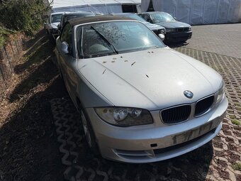 BMW E88 Cabrio 120i 2009 N43B20A 125kW Titansilber - 3
