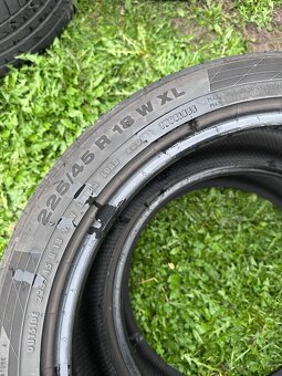 2ks letních pneu 225/45 R18  Continental - 3