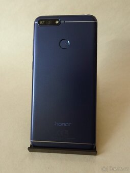 Honor 7A - chytrý mobil vhodný i pro důchodce - 3