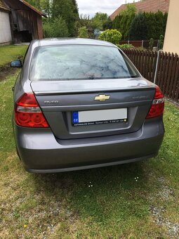 Chevrolet Aveo 1.4 sedan, benzín – 1. majitel, jen 85 000 km - 3