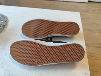Dámské slim tenisky Vans - 3
