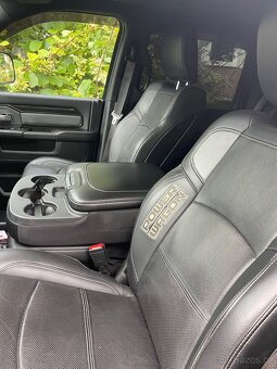 Dodge ram 2500 power wagon - 3
