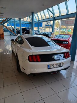 Prodám Ford Mustang hezky stav - 3